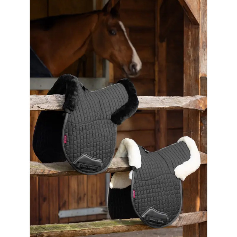 Tapis en forme de selle doublé Merino+ LeMieux