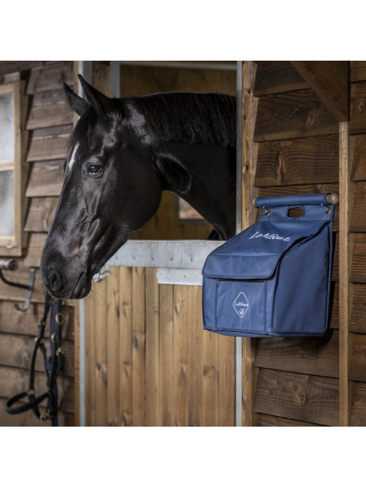Sac de pansage à suspendre Grooming Bag LeMieux marine box Sac de pansage à suspendre Grooming Bag LeMieux marine box