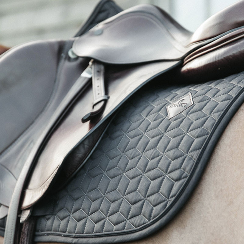 Tapis de selle Basique Jumping Kentucky 12