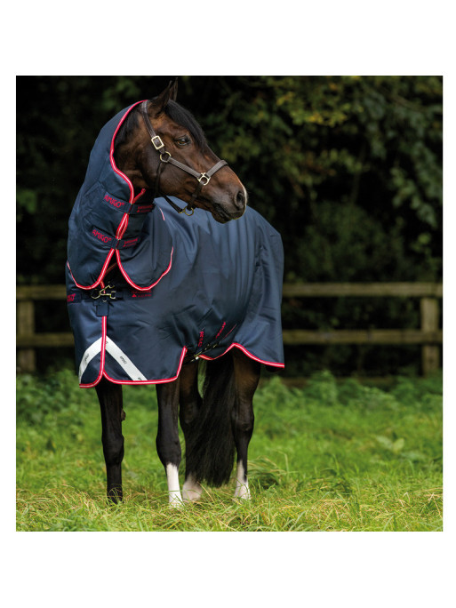 Couverture Amigo Bravo 12 Plus Horseware marine et rouge Couverture Amigo Bravo 12 Plus Horseware marine et rouge