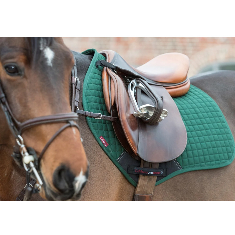 Tapis de selle Cotton Close Contact Square LeMieux