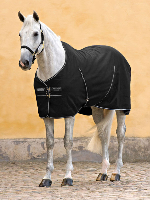 Couverture d'écurie Rambo Stable Sheet 2022 Horseware Couverture d'écurie Rambo Stable Sheet 2022 Horseware